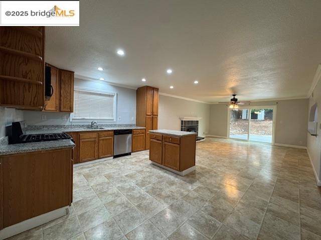 Antioch, CA 94509,1027 San Carlos Dr