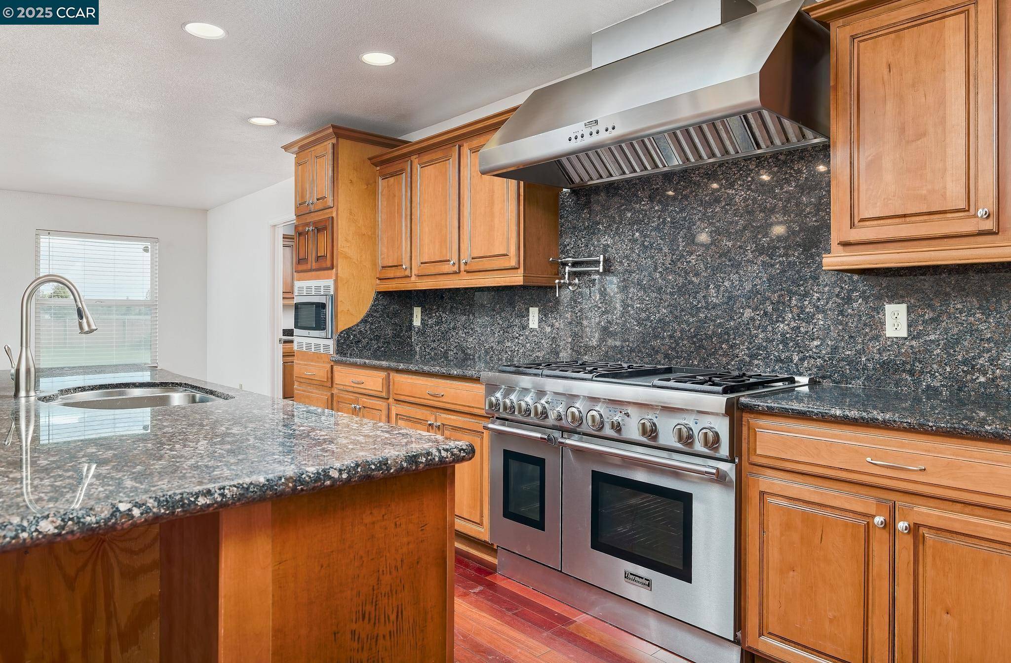 Elk Grove, CA 95624,8439 Bader Rd