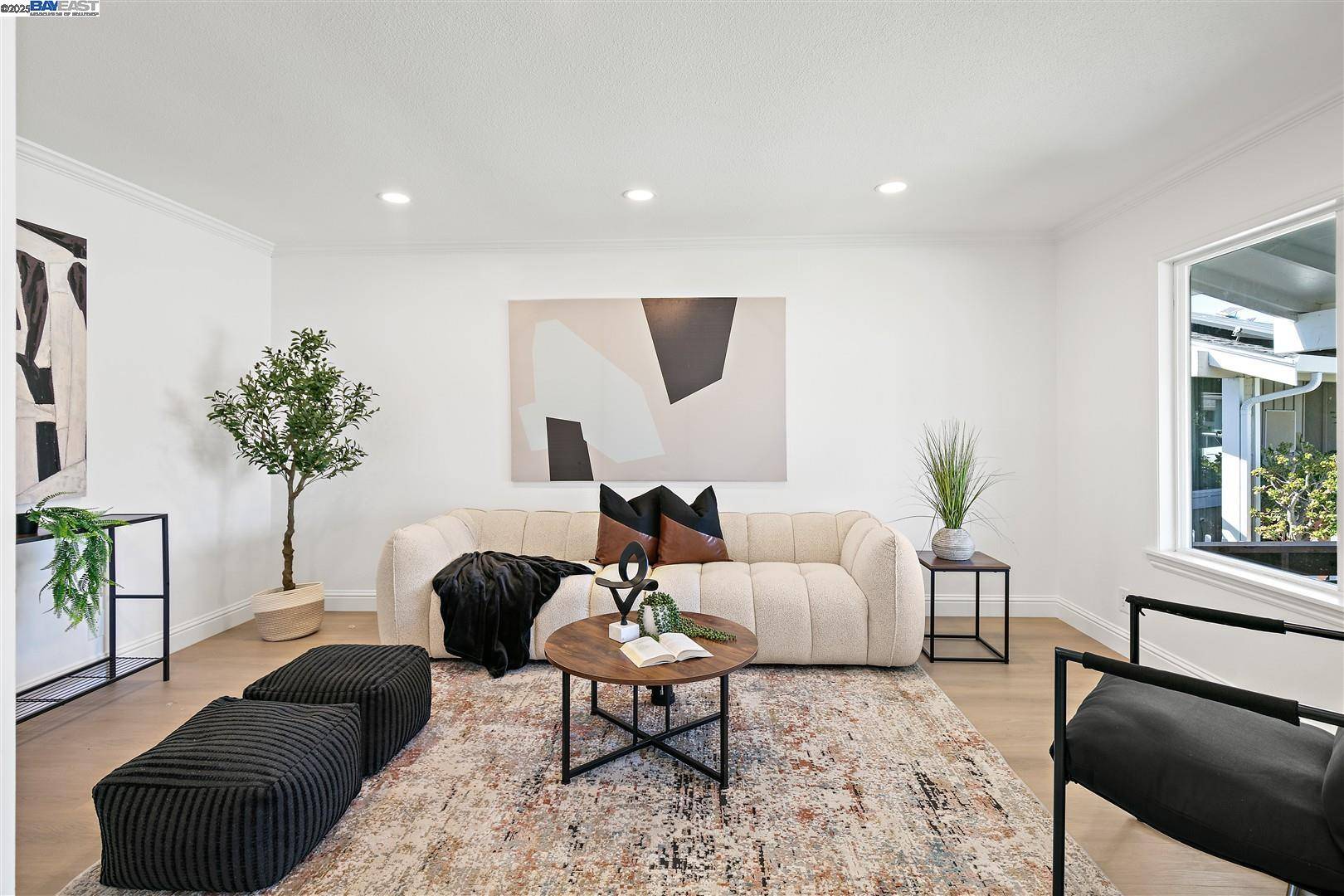 Pleasanton, CA 94588,6852 Massey Ct