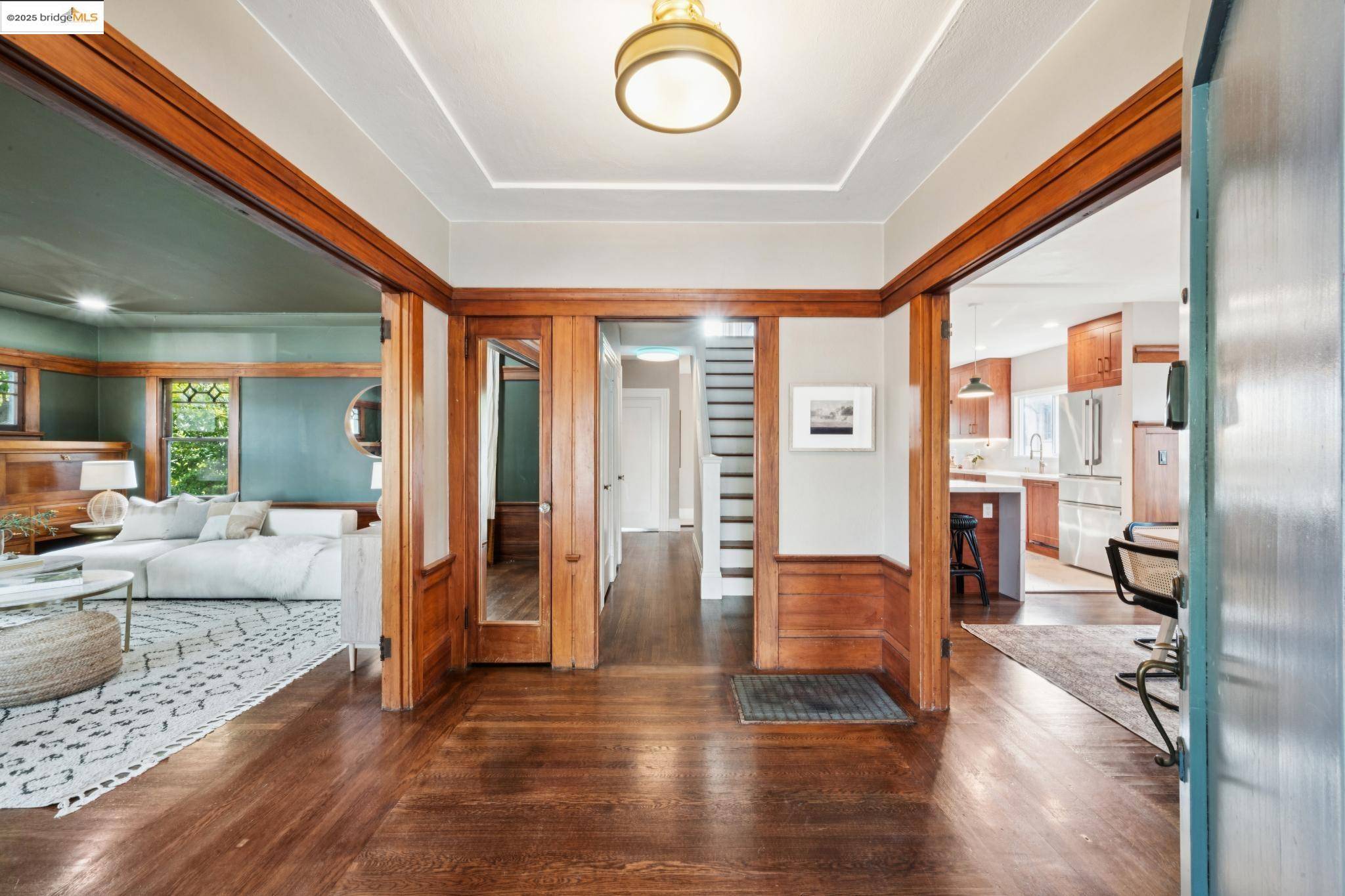 Oakland, CA 94610,919 Mckinley Ave