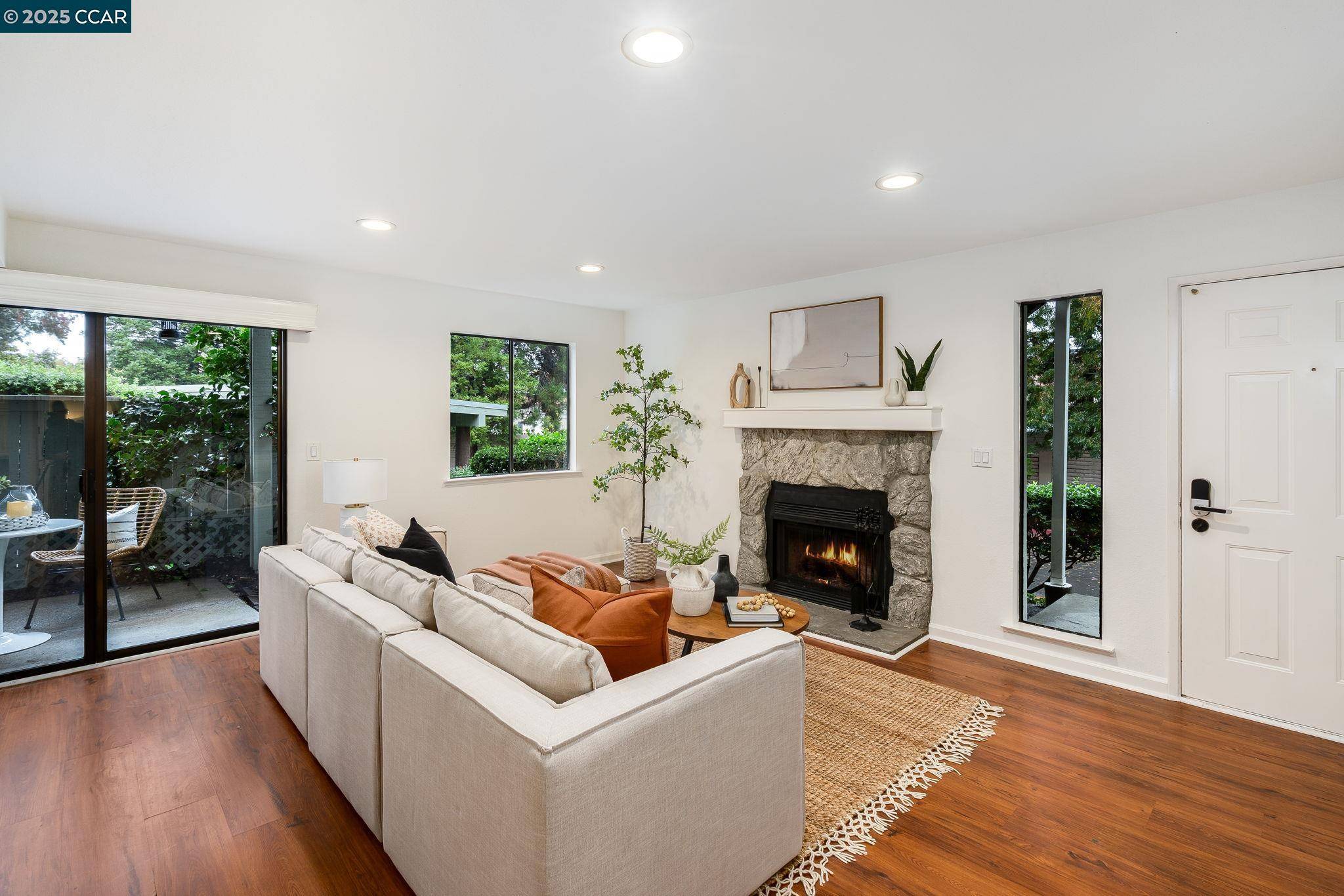 San Ramon, CA 94583,107 Compton Circle #A