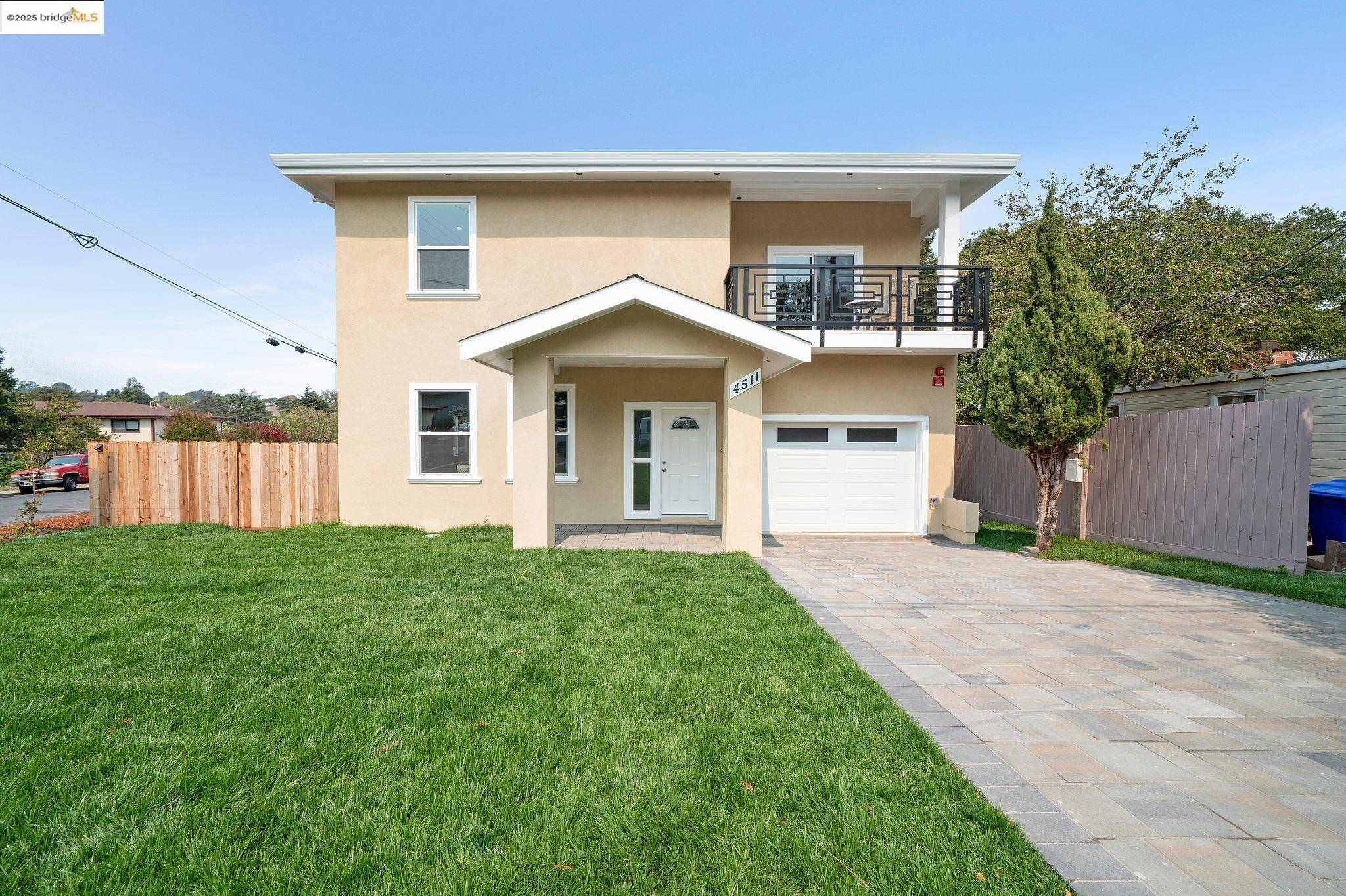 El Sobrante, CA 94803,4511 Elmwood Rd