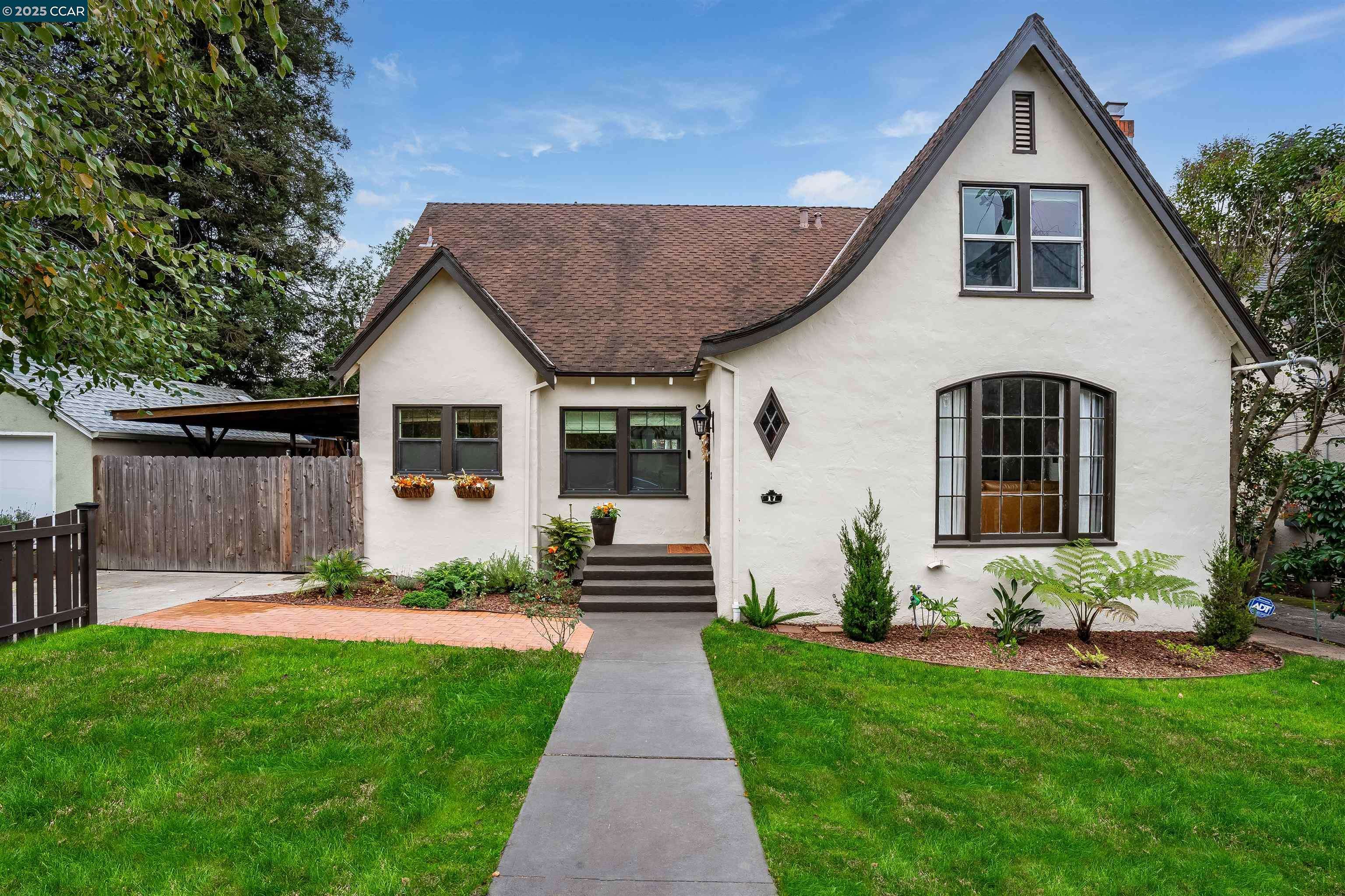 Vallejo, CA 94590,17 Hanns Ave