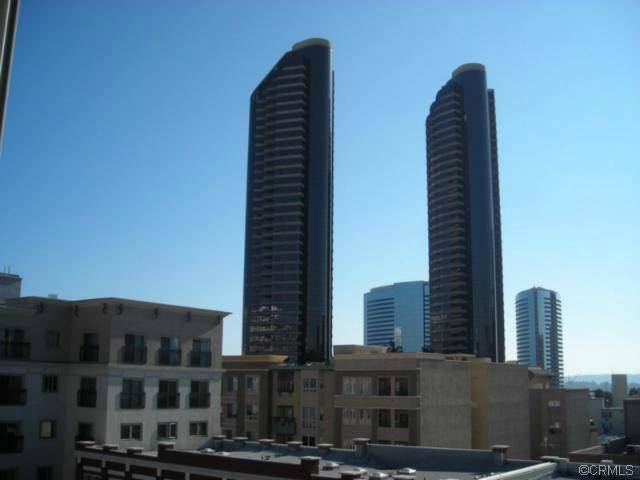 San Diego, CA 92101,445 Island Avenue #610