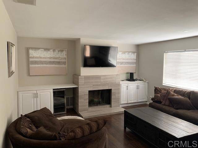 San Diego, CA 92111,1784 Glidden Ct
