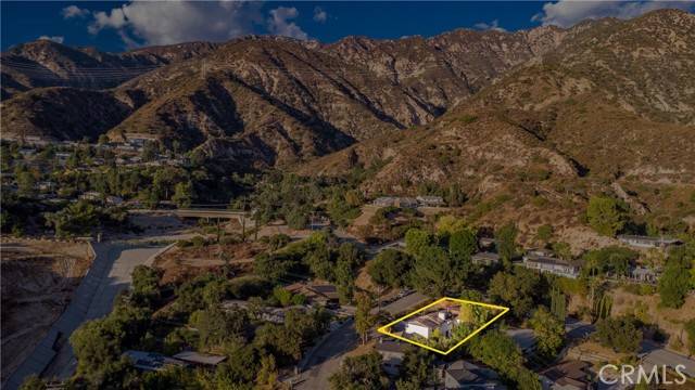 Altadena, CA 91001,1201 Sunny Oaks Circle