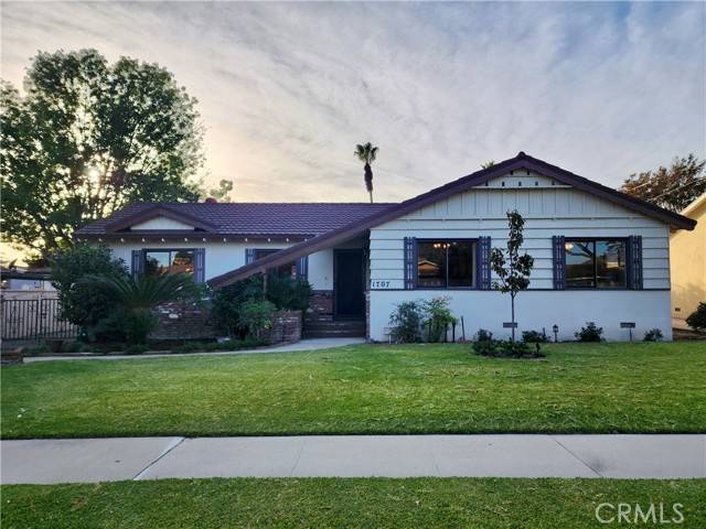 Monrovia, CA 91016,1707 Leafwood Drive