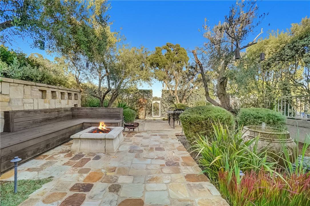 Laguna Niguel, CA 92677,20 Antibes #26