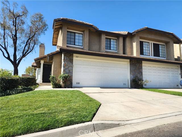 Glendora, CA 91740,937 Sandstone Drive