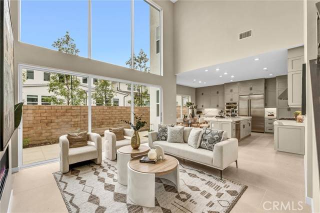 Montebello, CA 90640,1155 Poppy Court