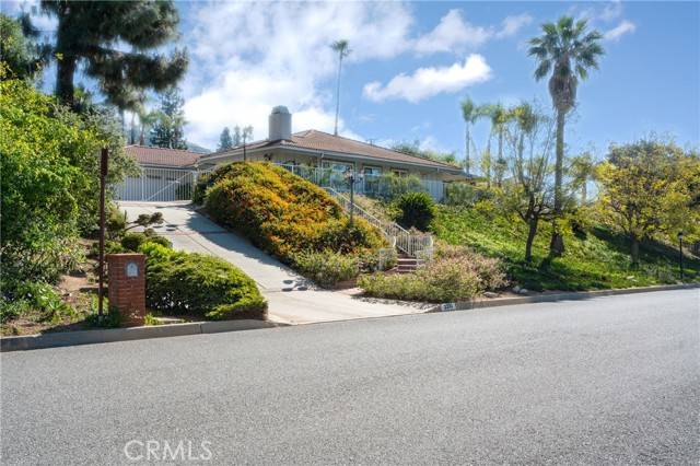 Bradbury, CA 91008,2233 Rim Road
