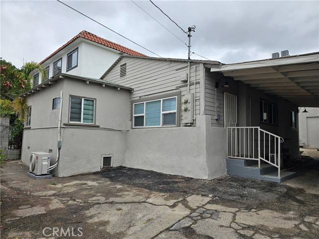 Montrose, CA 91020,2547 Hermosa Avenue