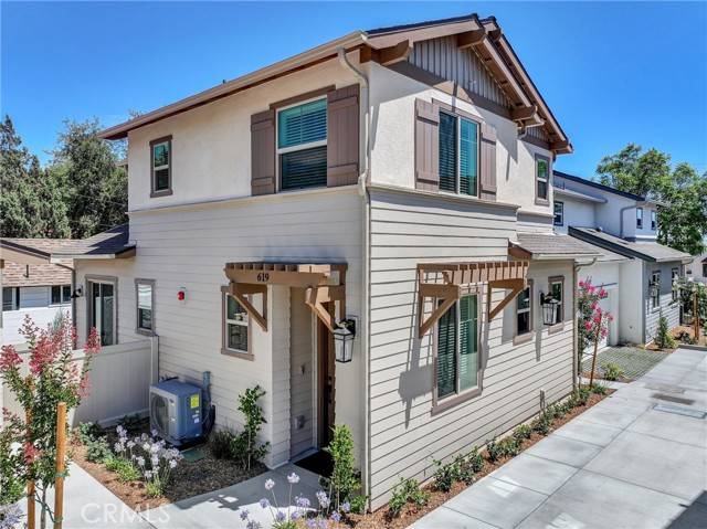 Monrovia, CA 91016,619 E Walnut