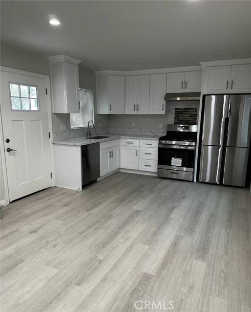 Monrovia, CA 91016,635 W Colorado Boulevard #1