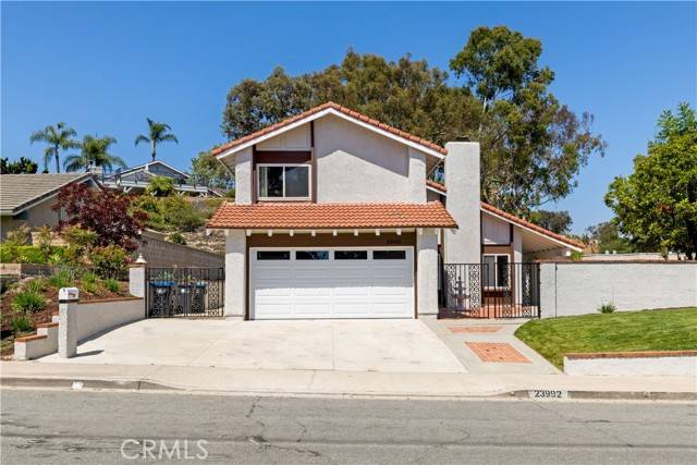 Mission Viejo, CA 92691,23992 Via La Coruna