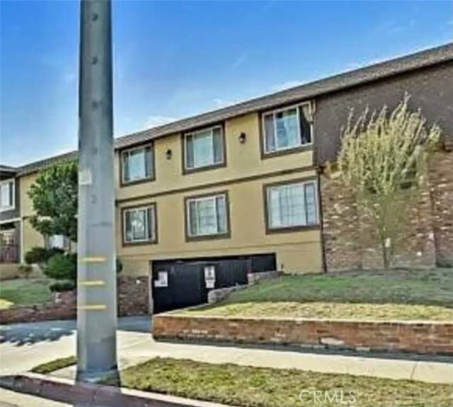Lawndale, CA 90260,4633 Marine Avenue #107
