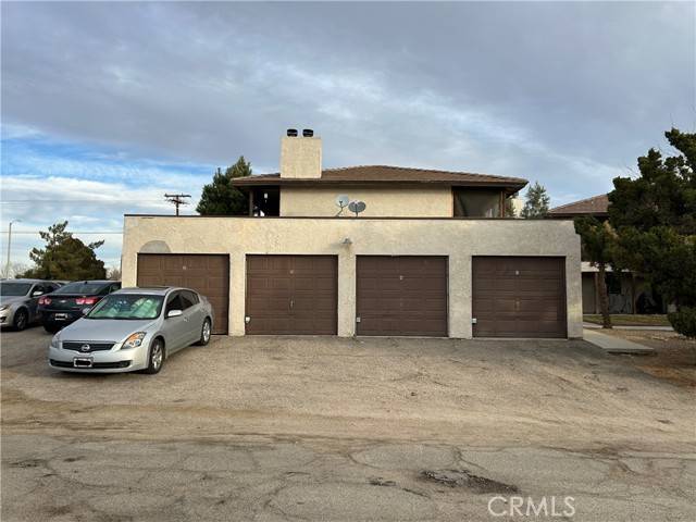 Victorville, CA 92395,16585 Green Tree Boulevard