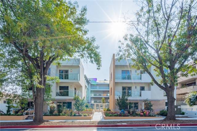 Pasadena, CA 91106,137 S Wilson Avenue #107
