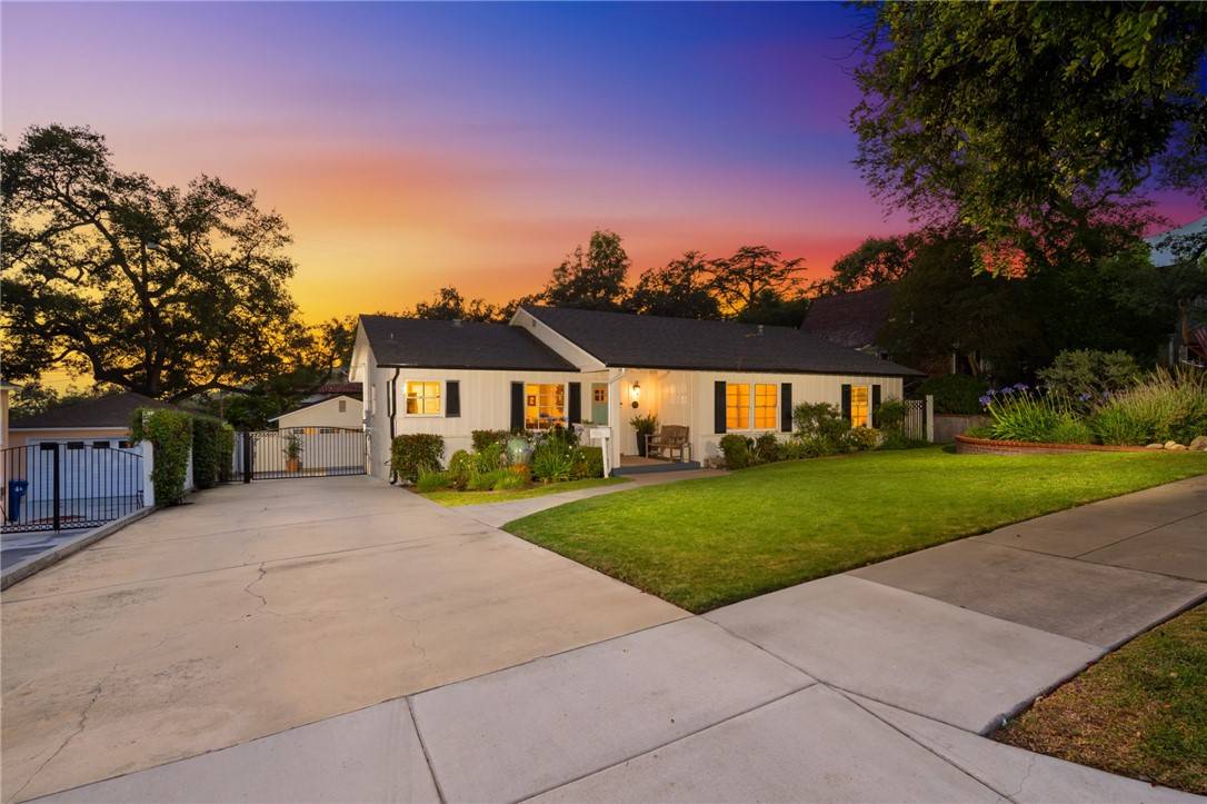 Monrovia, CA 91016,365 N Ivy Avenue