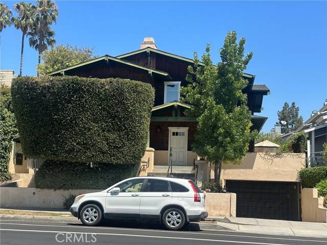 Pasadena, CA 91106,263 E Glenarm Street #101