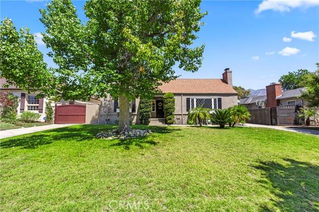 Pasadena, CA 91107,2205 Las Lunas Street