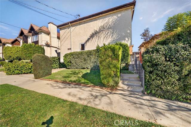 Alhambra, CA 91801,824 N 2nd Street #5