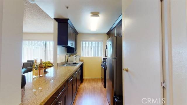 North Hills (los Angeles), CA 91343,9014 Burnet Avenue #102