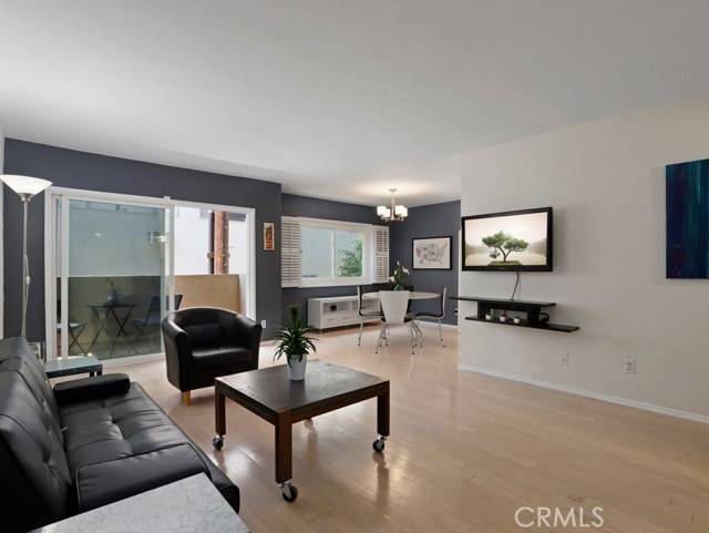 West Hollywood, CA 90069,1203 N Sweetzer Avenue #111