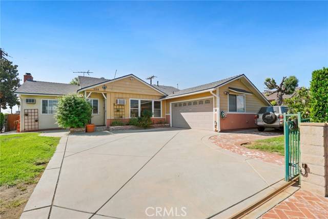 Covina, CA 91722,1105 N Fairvale Avenue