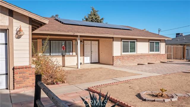 Hesperia, CA 92345,14914 Larch Street