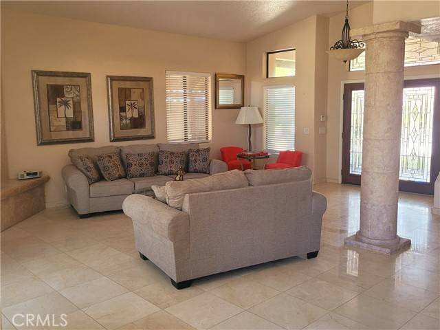 La Quinta, CA 92253,78920 Skyward Way