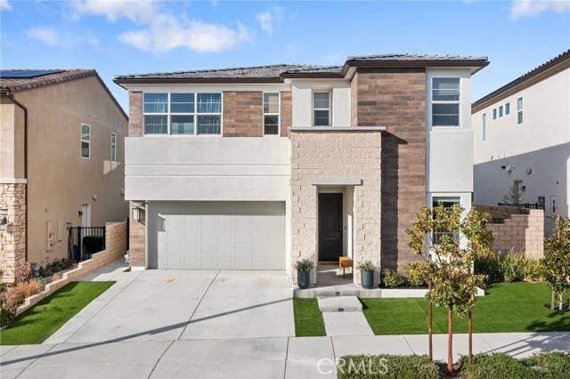 Canyon Country (santa Clarita), CA 91351,19185 Merryweather Drive