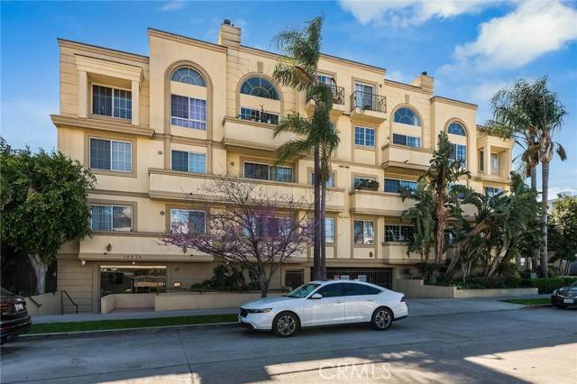 Toluca Lake (los Angeles), CA 91602,10824 Bloomfield Street #106