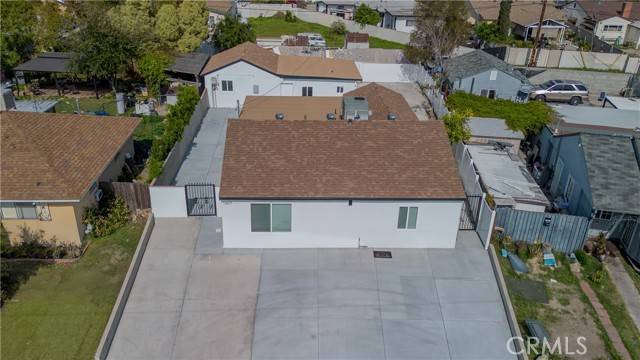 North Hollywood (los Angeles), CA 91605,11917 Burton Street