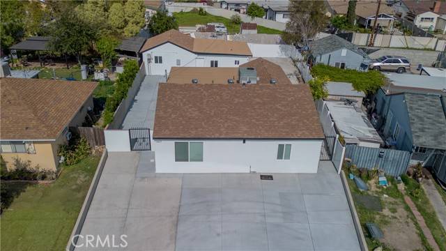 North Hollywood (los Angeles), CA 91605,11917 Burton Street