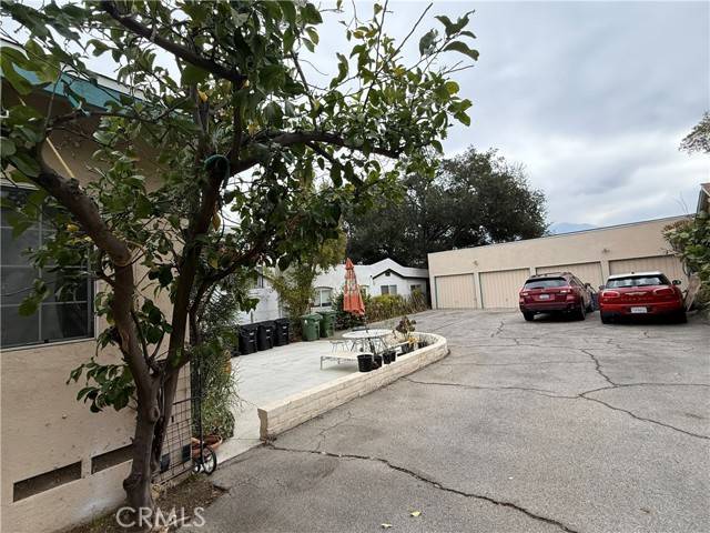 Sunland (los Angeles), CA 91040,10438 Scoville Avenue