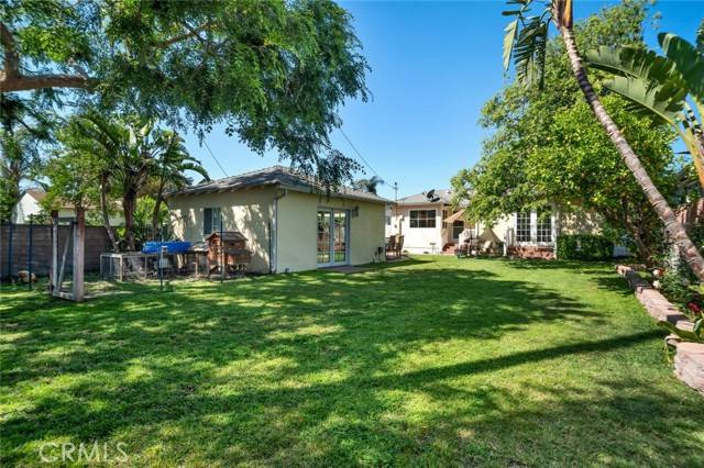 Burbank, CA 91505,1232 N Avon Street