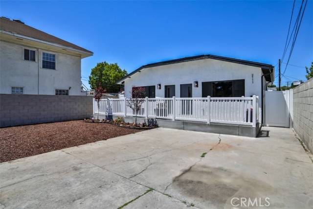 Burbank, CA 91504,2111 Scott Road