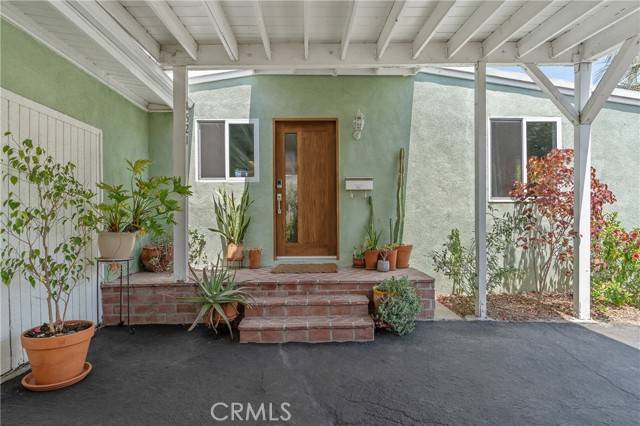 Panorama City (los Angeles), CA 91402,8521 Ranchito Avenue