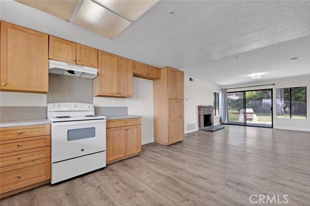 Claremont, CA 91711,2472 Forbes Avenue