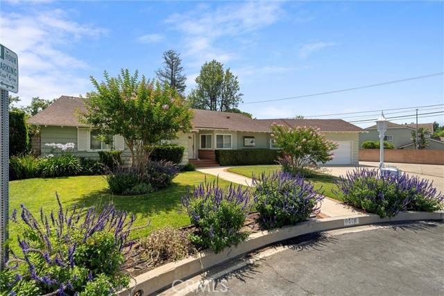 Northridge (los Angeles), CA 91325,9508 Jellico Avenue