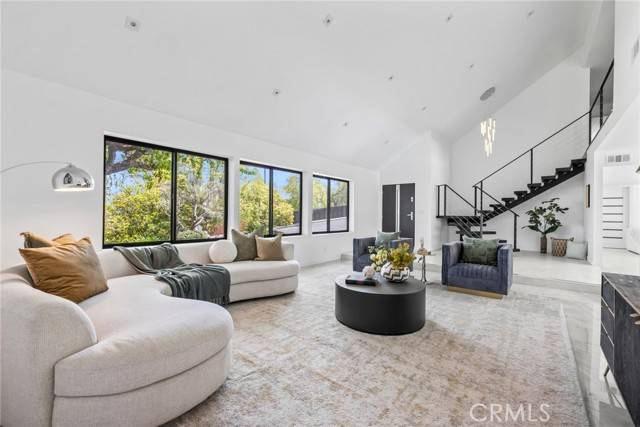 Tarzana (los Angeles), CA 91356,20101 Greenbriar Drive