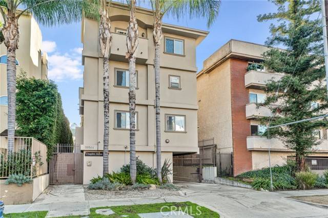 Studio City (los Angeles), CA 91604,10866 Bluffside #5