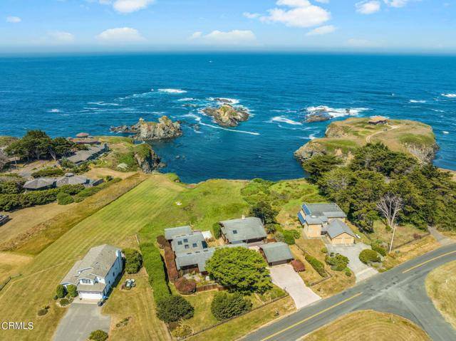 Mendocino, CA 95460,45465 S Caspar Drive