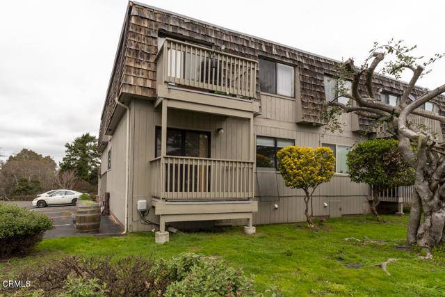 Fort Bragg, CA 95437,511 Cypress Street #13