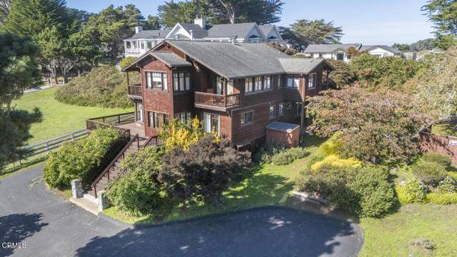 Mendocino, CA 95460,44920 Little Lake Road