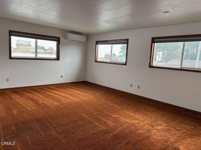 Fort Bragg, CA 95437,571 S Franklin Street