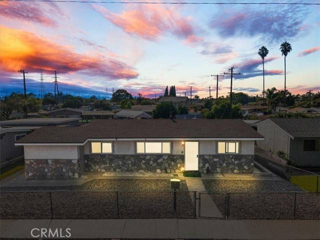 Buena Park, CA 90620,7661 Western Avenue