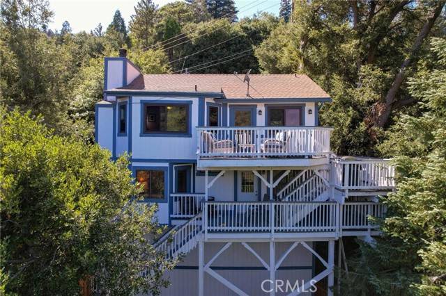 Crestline, CA 92325,921 Nesthorn Drive