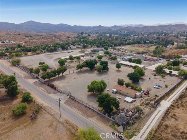 Perris, CA 92570,21871 Richard Street